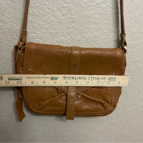 Shiraleah Chicago Tan Purse leather crossbody bag - Picture 11 of 14